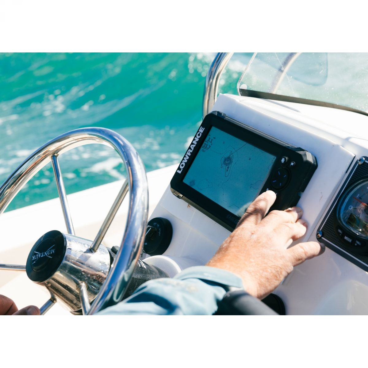 Lowrance EAGLE 7 sa TripleShot sondom