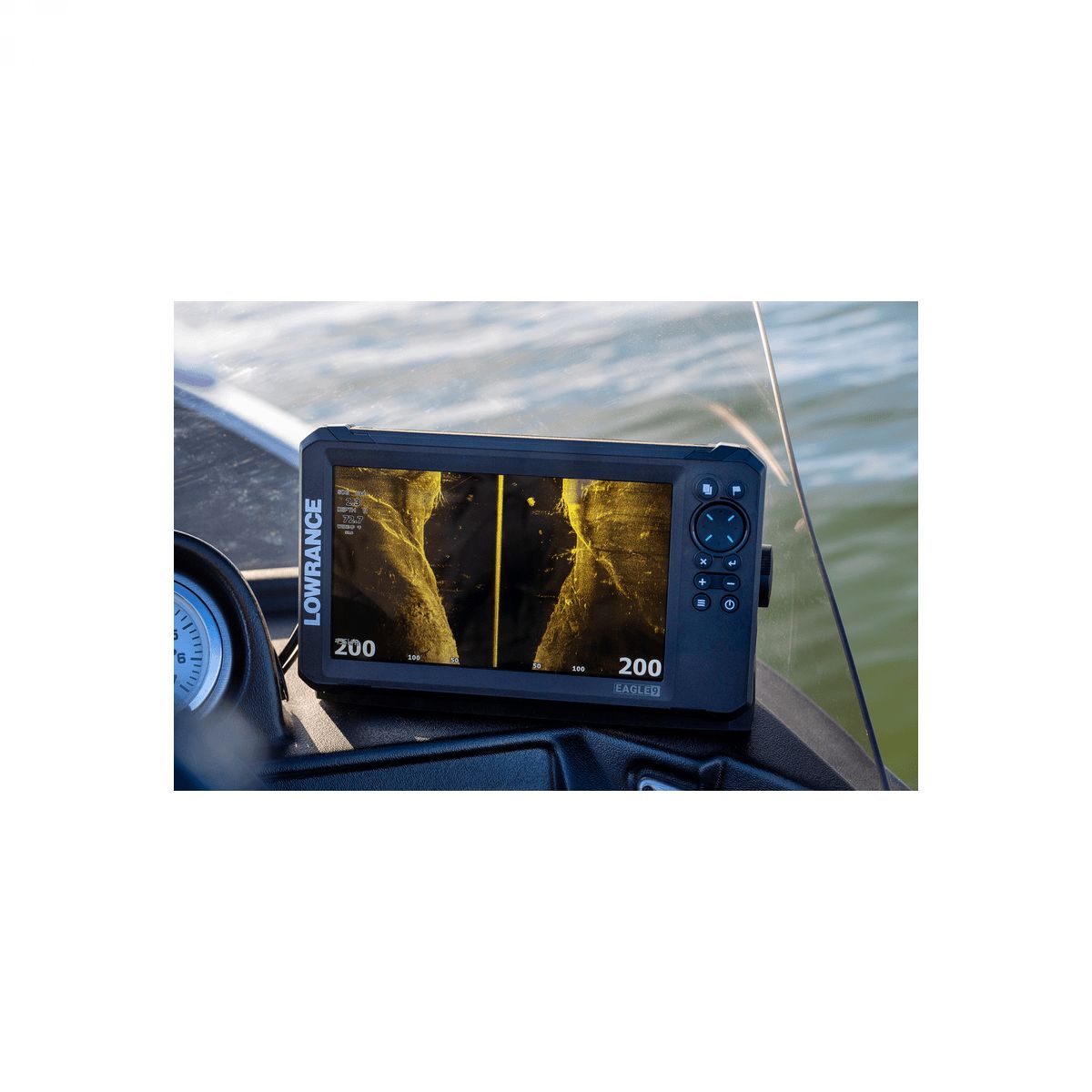 Lowrance EAGLE 9 sa TripleShot sondom