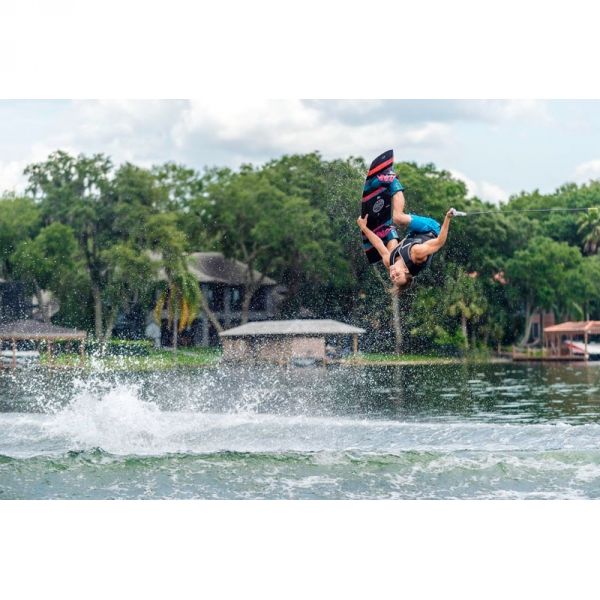 JOBE Wakeboard VANITY 141 & Maze Bindings Package